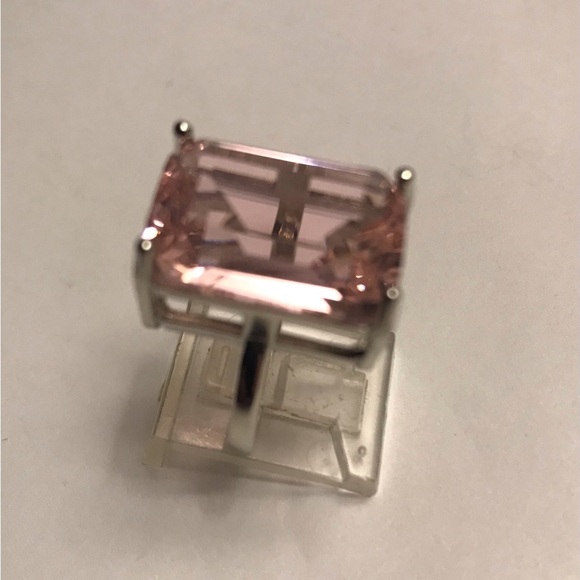 Kunzite 925 Sterling Silver Ring - Picture 2 of 4